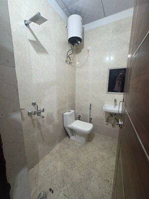Bathroom in 2 BHK Builder Floor at Kanhai – for Rent