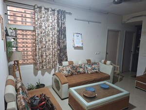 Bedroom in 2 BHK Apartment at Nirala Aspire Plaza, Sector 16 Greater Noida – for Rent