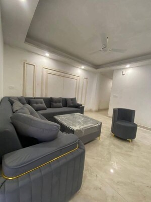 Living Room in 1 BHK Apartment at Saket – for Rent
