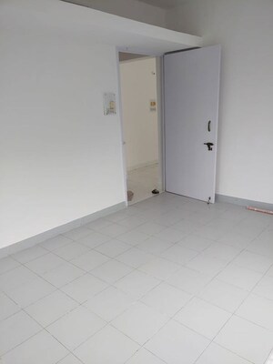 Room in 2 BHK Apartment at DSK Raanwara, Bavdhan – for Rent