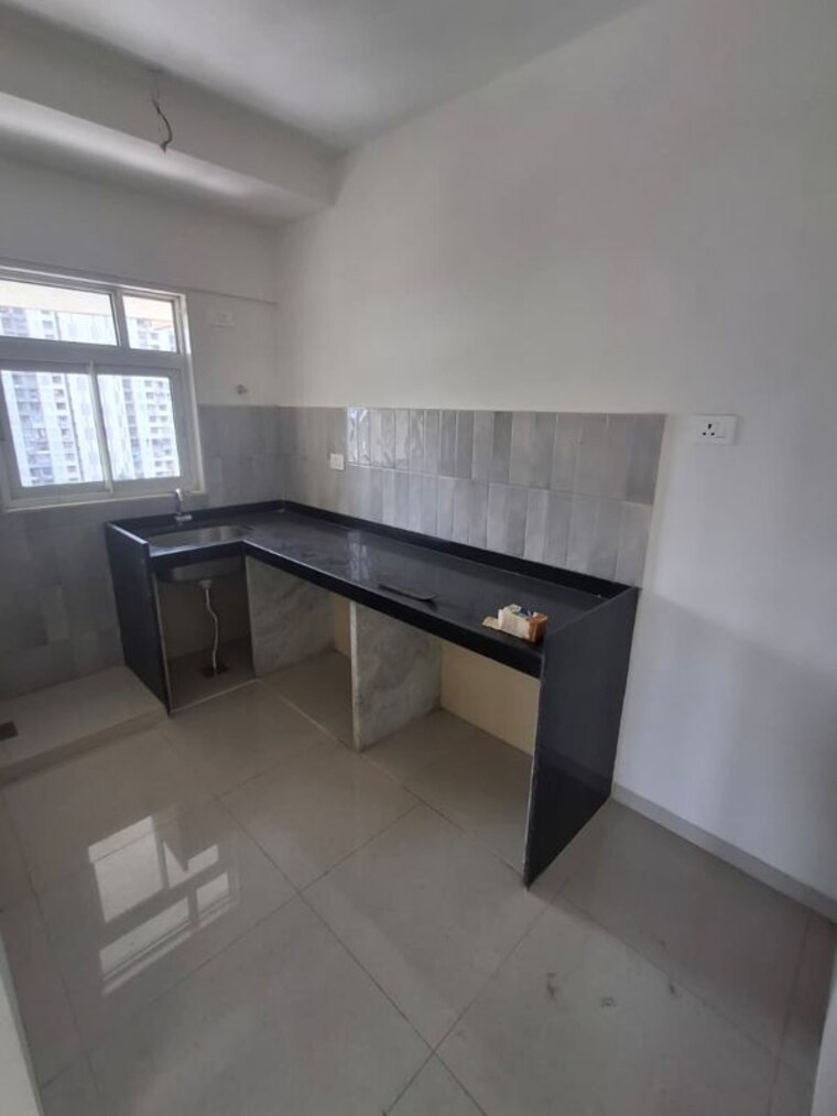 Kitchen, rubberwala-fuego 1 Bedroom 499 Sq.Ft. Apartment In Grant Road Mumbai 10493907