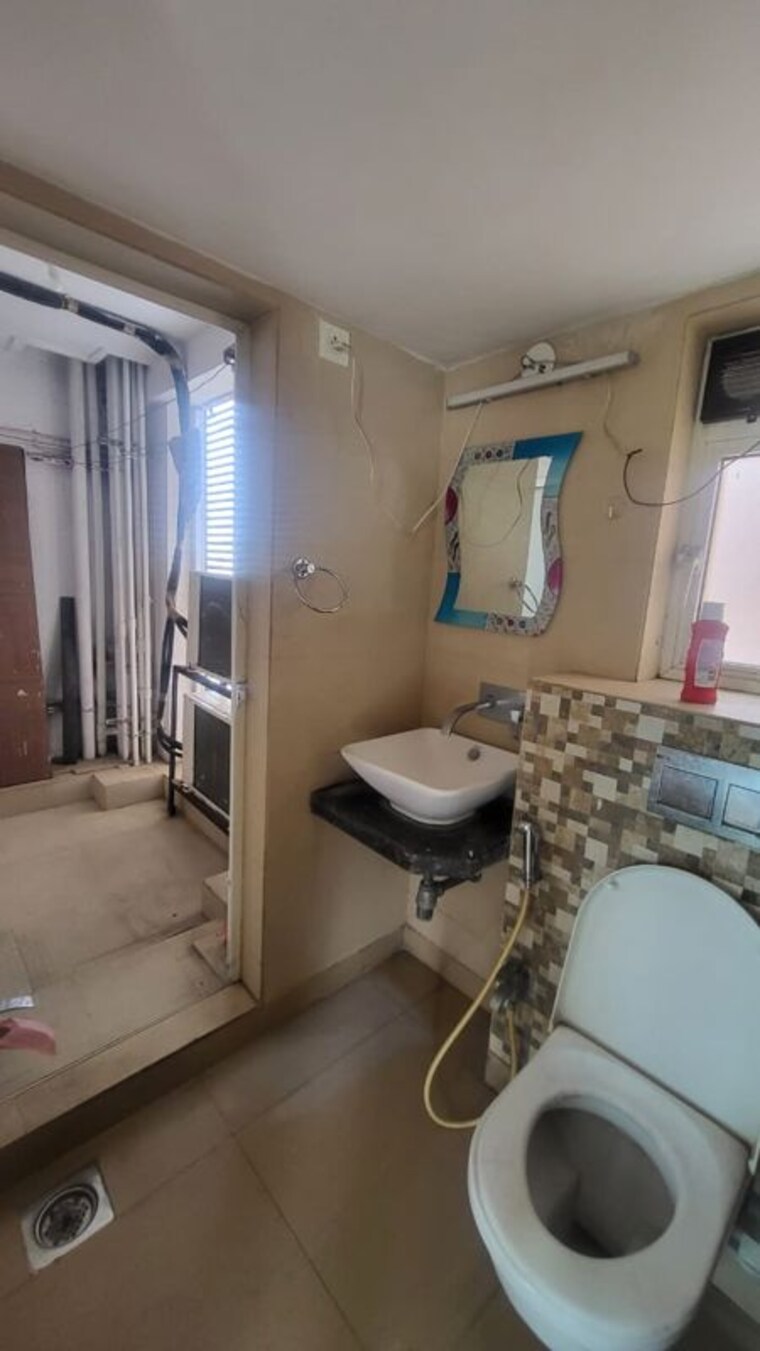 Bathroom, tridhaatu-lakshmi-vani 2 Bedroom 730 Sq.Ft. Apartment In Chembur Mumbai 10493901