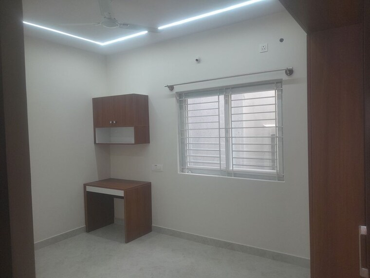 Room, nri layout 2 Bedroom 1200 Sq.Ft. Builder Floor In Nri Layout Bangalore 10493931