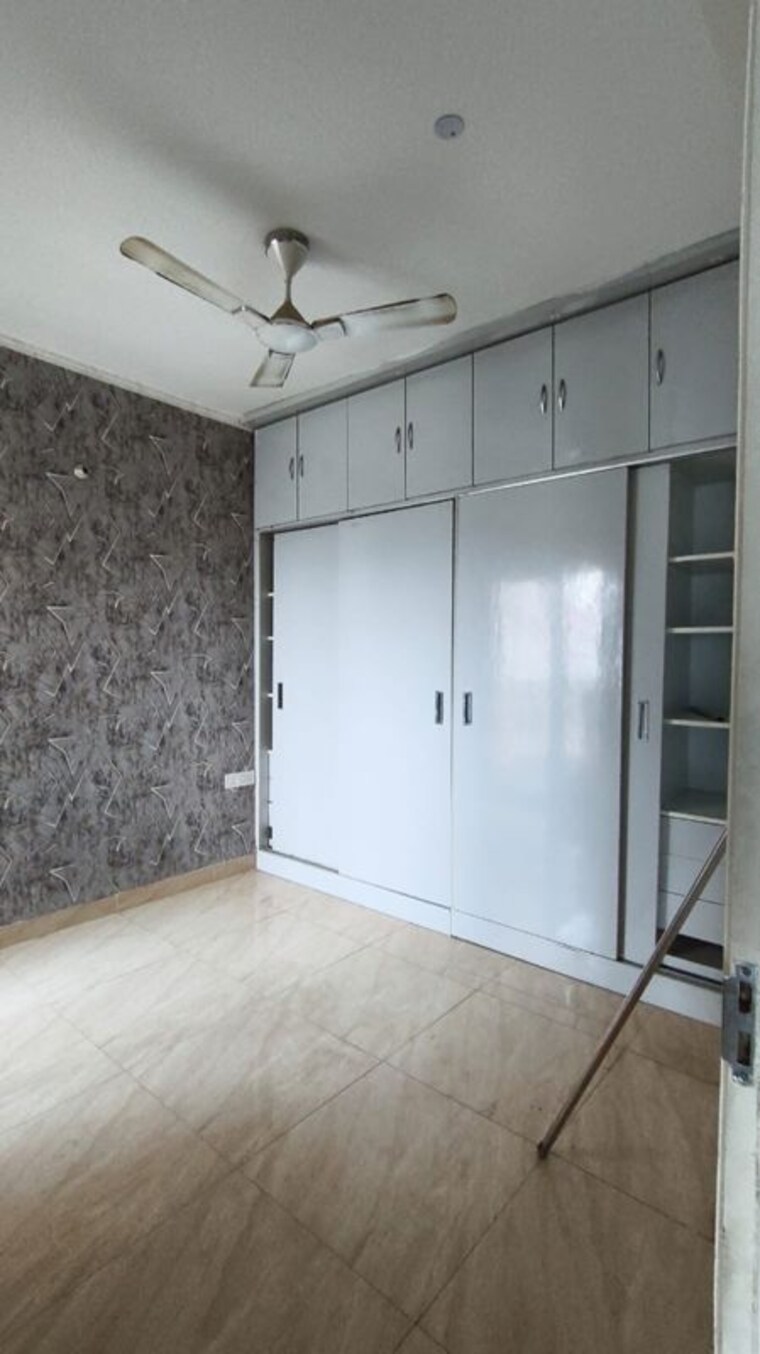 Room, gaur-city-7th-avenue 2 Bedroom 1075 Sq.Ft. Apartment In Sector 4 Greater Noida Greater Noida 10493934