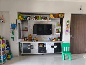 Furnished Amenities in 1 BHK Apartment at Raunak Heights, Ghodbunder Road – for Rent