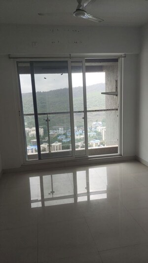 Room in 2 BHK Apartment at Ashar Edge, Pokhran Road No Two – for Rent