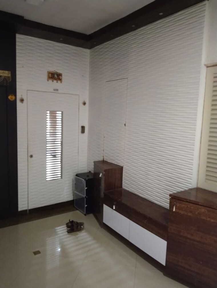 Bathroom, evershine-grandeur 3 Bedroom 1200 Sq.Ft. Apartment In Malad West Mumbai 10493936