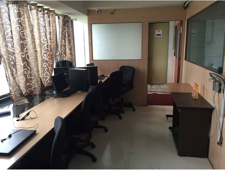 Team Area, bhusari colony Commercial Office Space 2000 Sq.Ft. In Bhusari Colony Pune 10493983