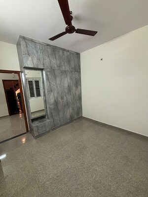 Room in 1 BHK Independent House at Hsr Layout – for Rent