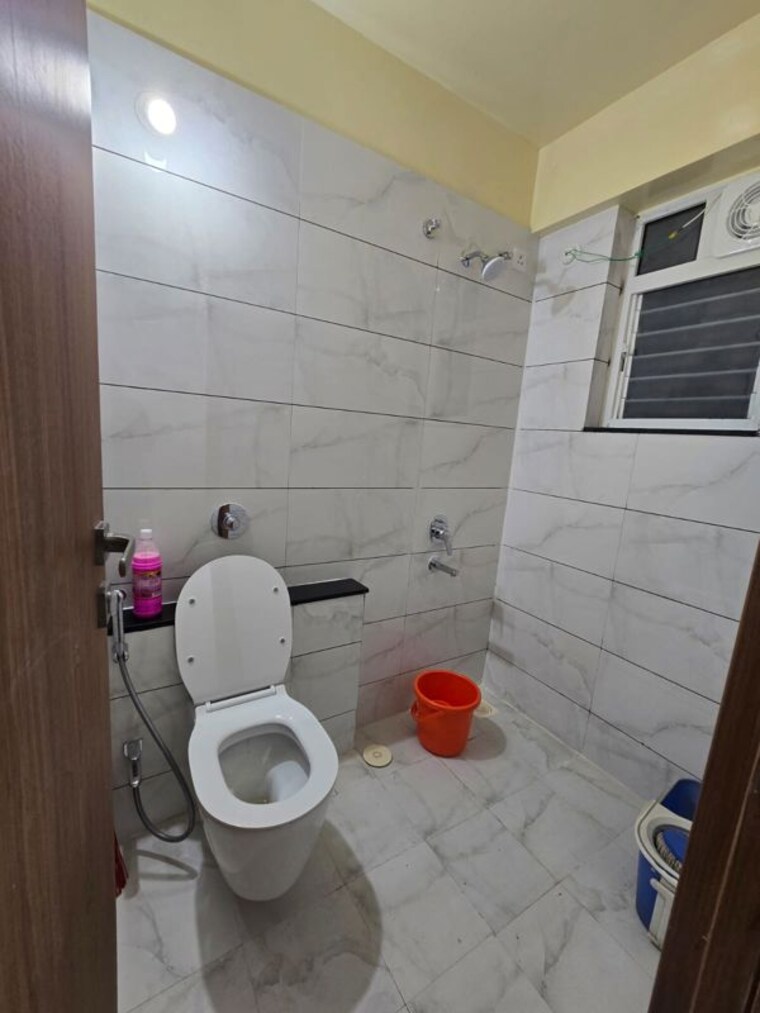 Bathroom, majestique-marbella-phase-1 2 Bedroom 810 Sq.Ft. Apartment In Kharadi Pune 10493995