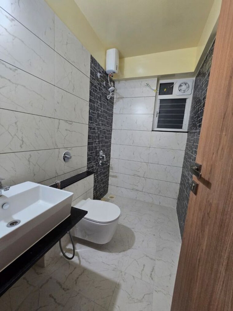 Bathroom, majestique-marbella-phase-1 2 Bedroom 810 Sq.Ft. Apartment In Kharadi Pune 10493995