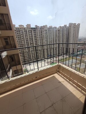 Balcony in 4 BHK Apartment at Sector 82 – for Rent