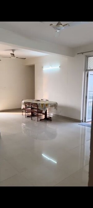 2 BHK Apartment For Rent in Dwarka Sector 16