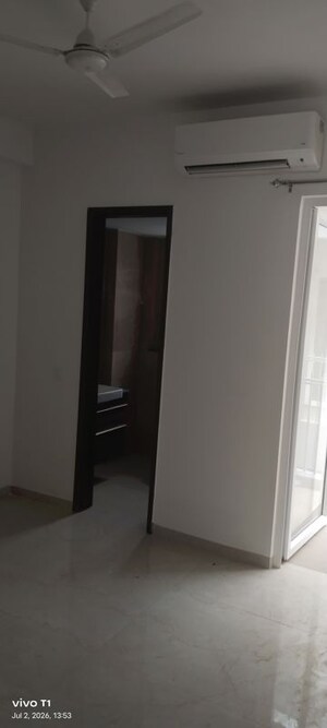 2.5 BHK Independent House For Rent in Smart World Orchard, Sector 61