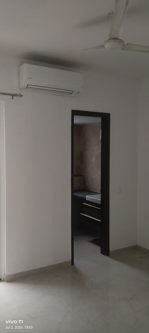 2.5 BHK Independent House For Rent in Smart World Orchard, Sector 61