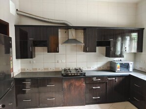 Kitchen in 4 BHK Apartment at Sindhi Colony Ulsoor, Halasuru – for Rent
