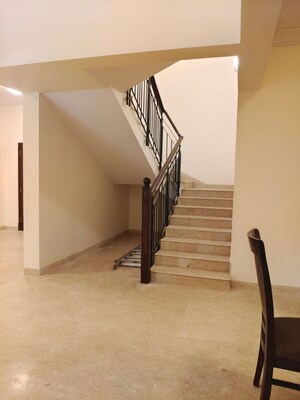 Staircase in 4 BHK Apartment at Sindhi Colony Ulsoor, Halasuru – for Rent