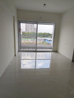 2 BHK Apartment For Rent in Saheel Itrend Waterfront