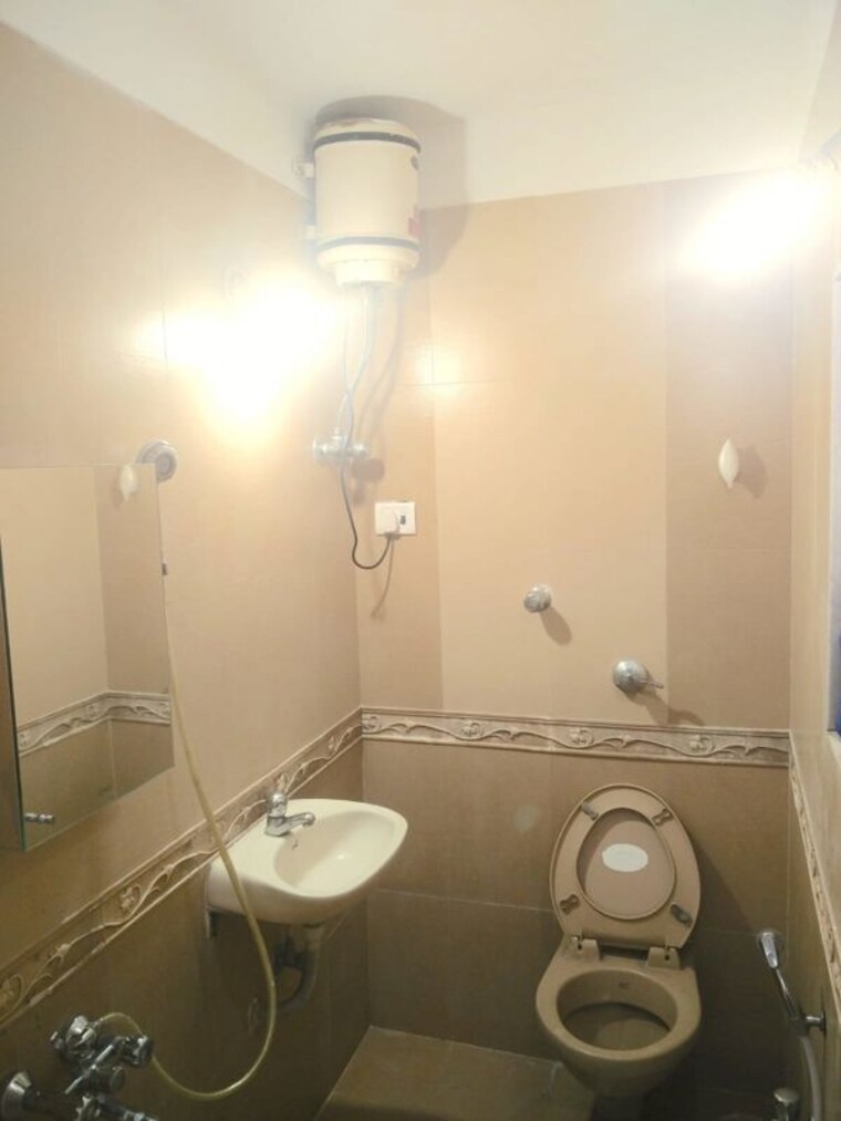 Bathroom, cosmos-heritage 2 Bedroom 670 Sq.Ft. Apartment In Manpada Thane 10493988