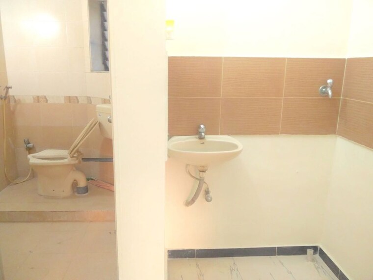 Bathroom, cosmos-heritage 2 Bedroom 670 Sq.Ft. Apartment In Manpada Thane 10493988