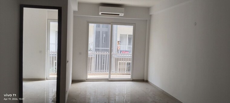 Room, smart-world-orchard 3 Bedroom 1680 Sq.Ft. Apartment In Sector 61 Gurgaon 10494067