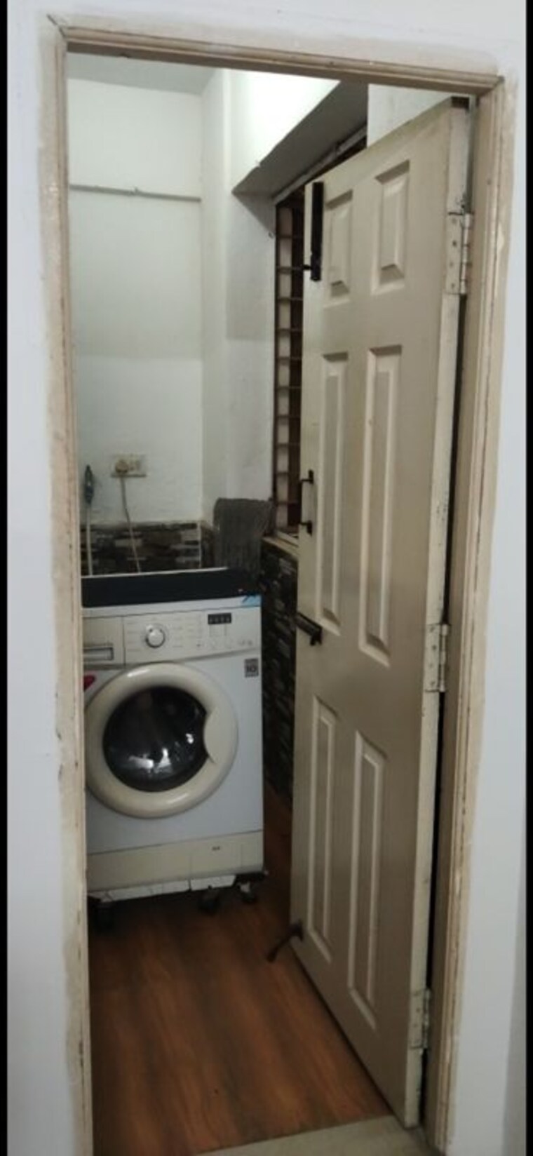 Bathroom, abhee-lakeview-apartment 2 Bedroom 1000 Sq.Ft. Apartment In Sarjapur Road Bangalore 10494066