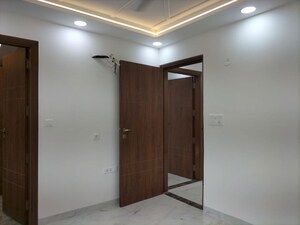 Room in 3 BHK Apartment at Dwarka – for Rent