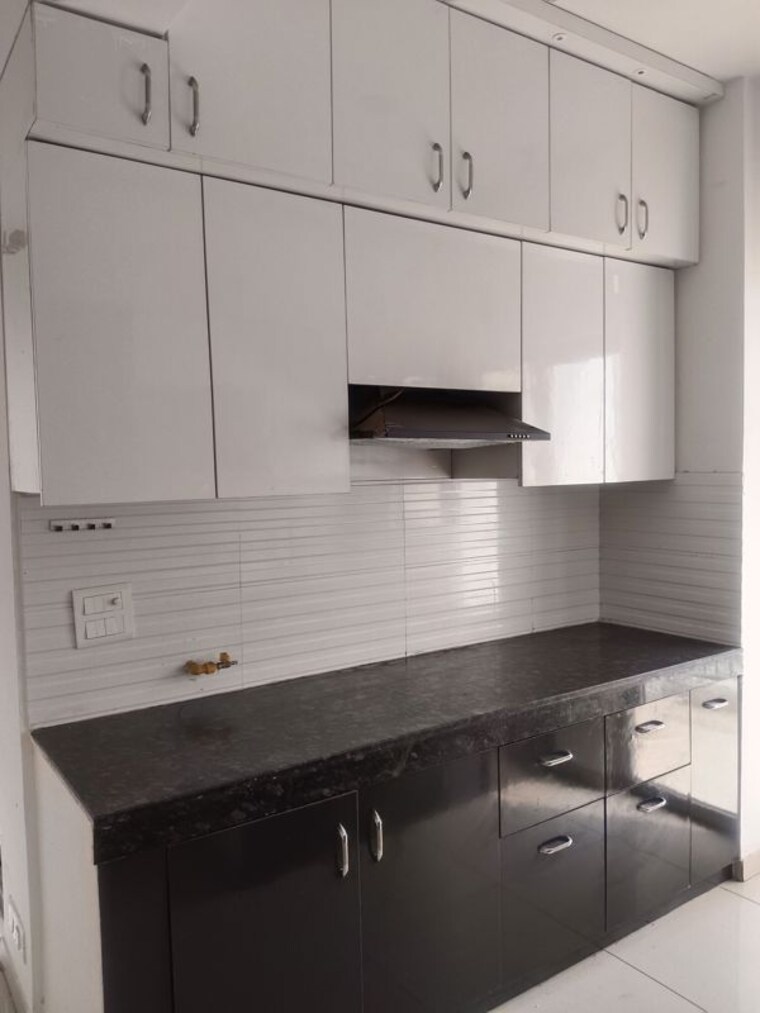 Kitchen, gulshan-bellina 2.5 Bedroom 1105 Sq.Ft. Apartment In Sector 16 Greater Noida Greater Noida 10494046