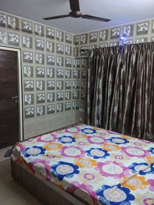 Bedroom in 2 BHK Apartment at Maharaja Retreat CHS, Goregaon East – for Rent