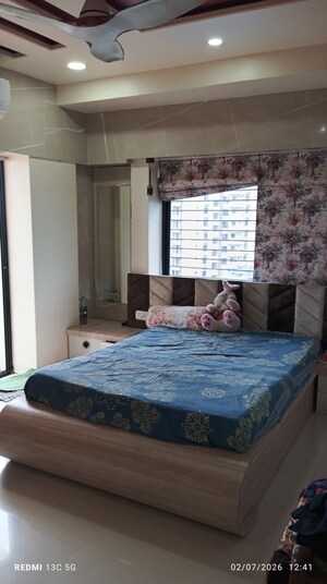 Bedroom in 3 BHK Apartment at Clark Town – for Rent