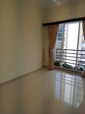 Room in 1 BHK Apartment at Poonam Tower CHS Ltd, Mira Road – for Rent