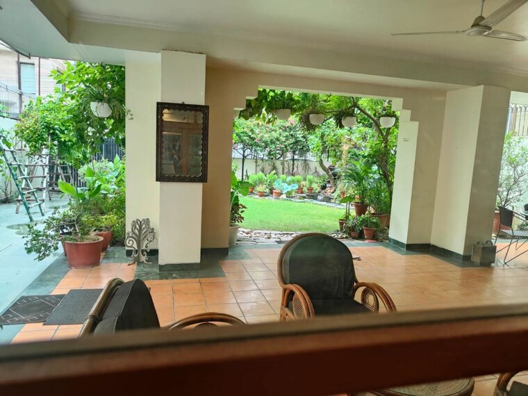 Bedroom, greater kailash i 3 Bedroom 300 Sq.Yd. Villa In Greater Kailash I Delhi 10494125