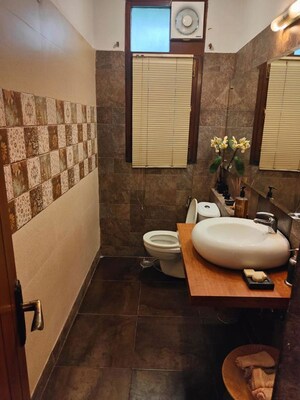 Team Area in 3 BHK Villa at Greater Kailash I – for Sale