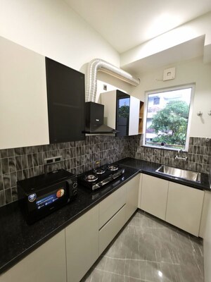 Kitchen in 1 BHK Builder Floor at South City 1 – for Rent