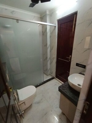 Team Area in 4 BHK Builder Floor at Ashiana Silver Crest, Sector 48 – for Rent