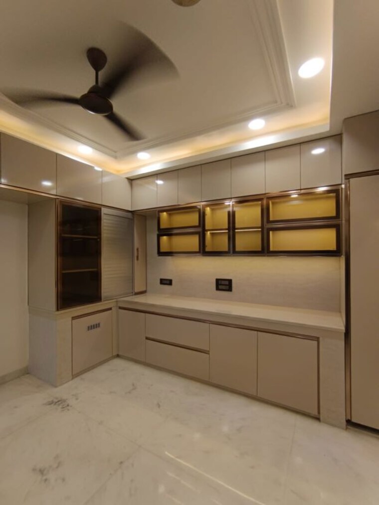 Kitchen, ashiana-silver-crest 4 Bedroom 3000 Sq.Ft. Builder Floor In Sector 48 Gurgaon 10494197