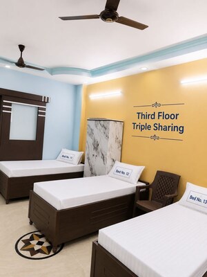 Living Room in  Pg at Jagatpuri – for Rent