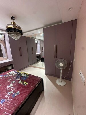 Bedroom in Studio Builder Floor at Sector 57 – for Rent
