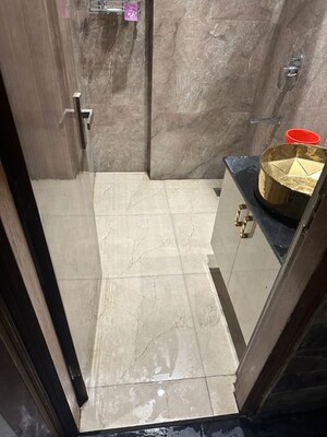 Bathroom in Studio Builder Floor at Sector 57 – for Rent