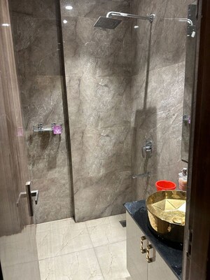 Bathroom in Studio Builder Floor at Sector 57 – for Rent