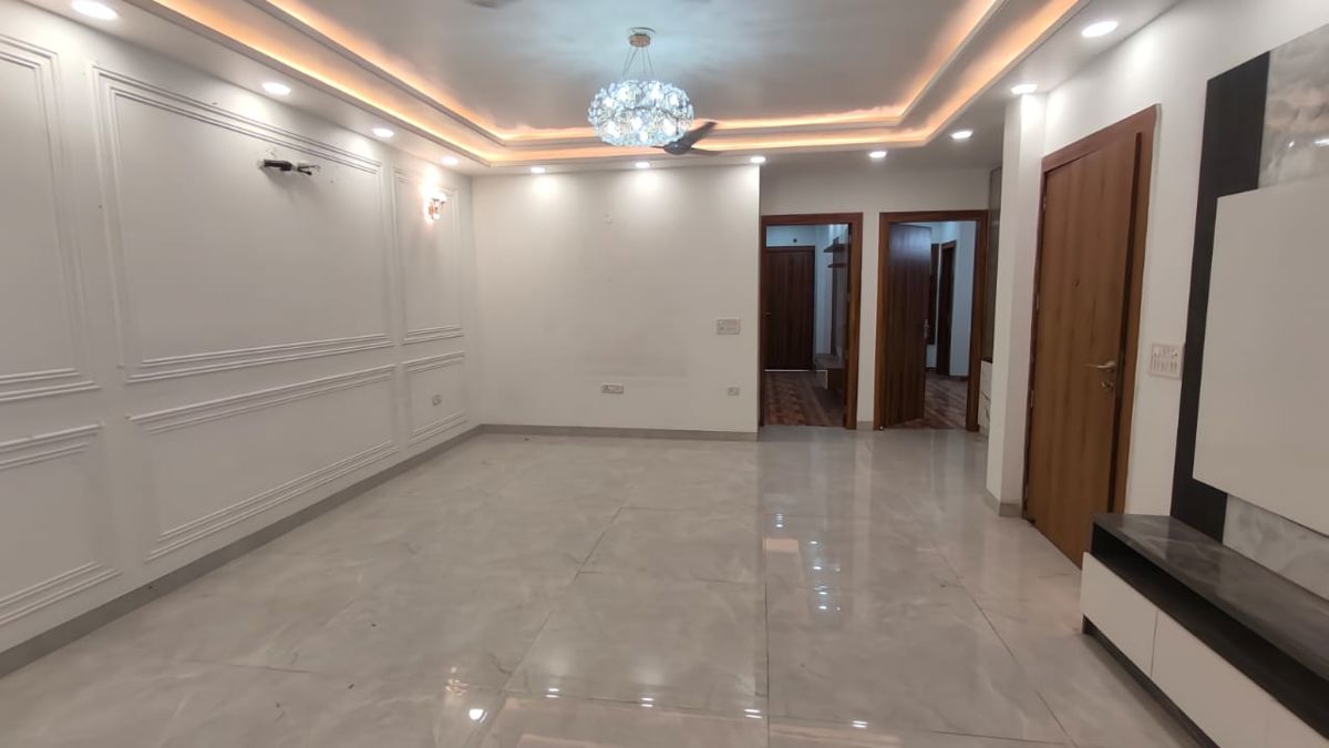 3 BHK +  1650 Sq.Ft. Builder Floor in Vipul World Floors