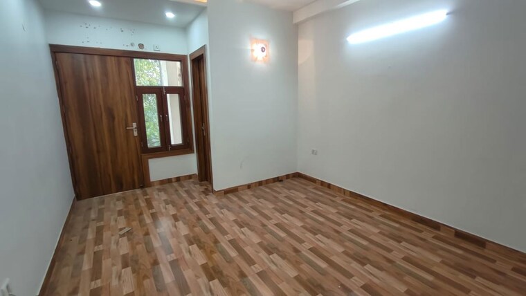 Room, vipul-world-floors 3 Bedroom 1650 Sq.Ft. Builder Floor In Sector 48 Gurgaon 10494232