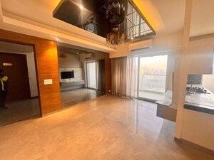 Room in 3.5 BHK Apartment at Conscient Heritage Max II, Sector 102 – for Rent