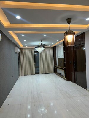 Bedroom in 3 BHK Builder Floor at Sector 57 – for Rent