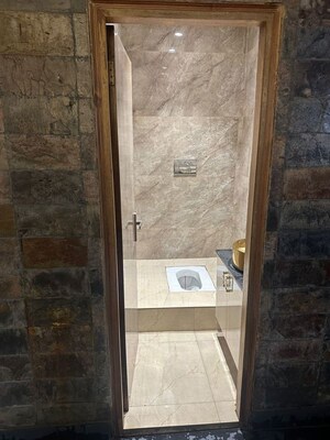 Bathroom in 1 RK Builder Floor at Sector 57 – for Rent