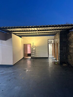 Building Lobby in 1 RK Builder Floor at Sector 57 – for Rent