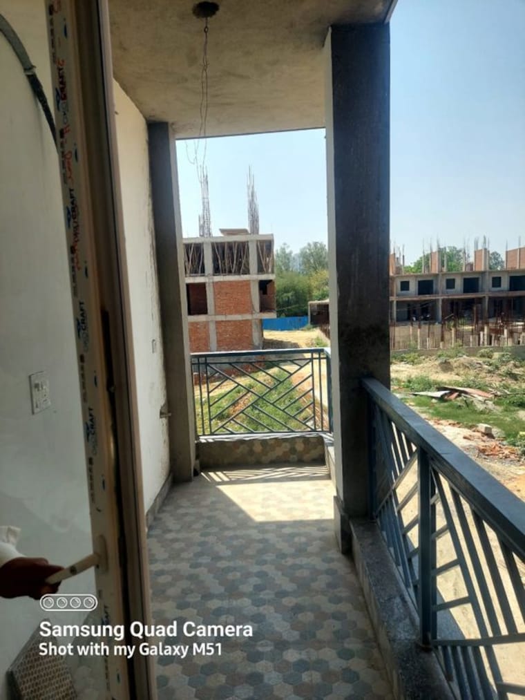 Balcony, sector 107 2 Bedroom 1050 Sq.Ft. Builder Floor In Sector 107 Noida 10494280