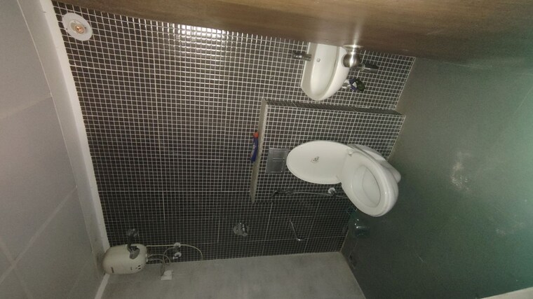 Bathroom, lodha-palava-downtown 1 Bedroom 470 Sq.Ft. Apartment In Dombivli East Thane 10494272