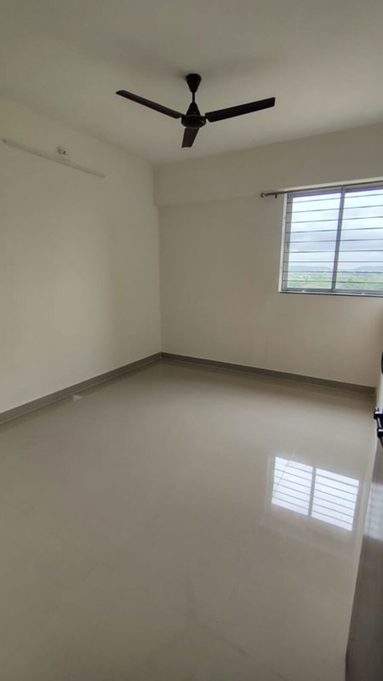 Room, magarpatta-riverview-city-hornbill-heights 1 Bedroom 500 Sq.Ft. Apartment In Loni Kalbhor Pune 10494284
