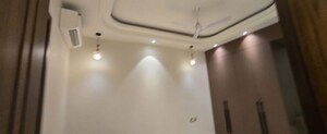  4 BHK Builder Floor at Rohini Sector 18 – for Sale